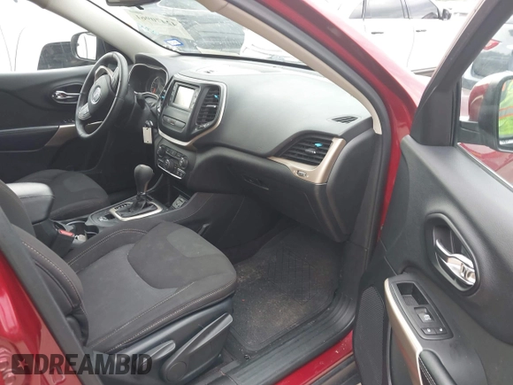 2017 Jeep Cherokee Latitude с VIN 1C4PJLCB1HW640544, выставлен на аукционе IAAI как лот 42470961 с пробегом 105 074 миль миль и . История ставок и продаж доступна на DreamBid. Изображение 5.
