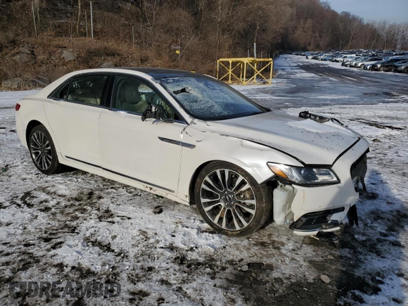 2018 Lincoln Continental Reserve with VIN 1LN6L9NP6J5601621, listed as a Copart auction lot 86603084 with Not provided miles and Salvage title. Bid and sale history available at DreamBid. Image 4.
