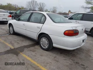 2004 Chevrolet Classic with VIN 1G1ND52F14M516920, listed as a IAAI auction lot 41902825 with 264,864 mi miles. Bid and sale history available at carsss.com. Image 3.
