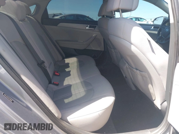 2016 Hyundai Sonata SE with VIN 5NPE24AF0GH340000, listed as a IAAI auction lot 41945609 with 160,043 mi miles and . Bid and sale history available at carsss.com. Image 8.