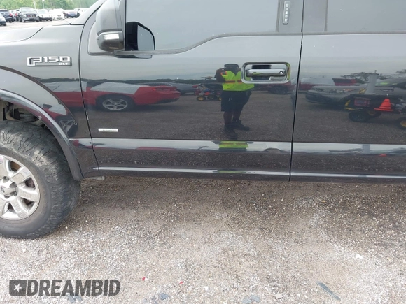 2015 Ford F-150 XLT с VIN 1FTEW1EG8FFC65948, выставлен на аукционе IAAI как лот 42591624 с пробегом 162 027 миль миль и . История ставок и продаж доступна на DreamBid. Изображение 17.
