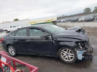 2016 Ford Fusion SE with VIN 3FA6P0HD7GR401848, listed as a IAAI auction lot 41687024 with 124,374 mi miles. Bid and sale history available at carsss.com. Image 13.