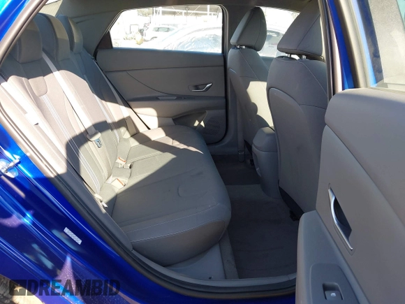 2024 Hyundai Elantra SEL with VIN KMHLM4DG7RU751436, listed as a IAAI auction lot 41882763 with 11,447 mi miles and . Bid and sale history available at DreamBid. Image 8.