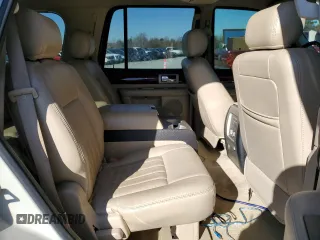 2005 Lincoln Navigator Luxury with VIN 5LMFU28595LJ12787, listed as a Copart auction lot 83135894 with 268,717 mi miles and Salvage Title. Bid and sale history available at carsss.com. Image 11.