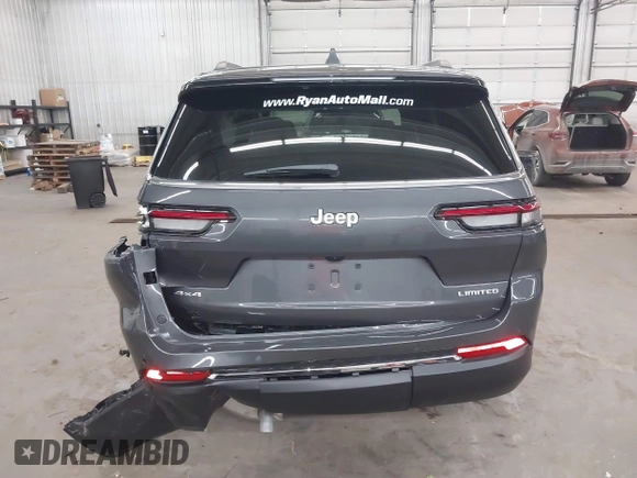 2025 Jeep Grand Cherokee Limited with VIN 1C4RJKBG3S8634319, listed as a IAAI auction lot 41817917 with 523 mi miles and . Bid and sale history available at DreamBid. Image 16.
