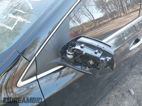 2015 Nissan Sentra S with VIN 3N1AB7AP5FY253223, listed as a IAAI auction lot 41767716 with 140,832 mi miles and . Bid and sale history available at DreamBid. Image 15.