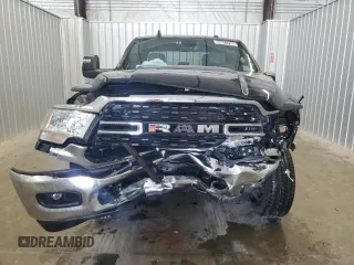 2024 Ram 2500 Big Horn с VIN 3C6UR5DJ0RG400129, выставлен на аукционе Copart как лот 63671735 с пробегом 12 122 миль миль и Чистый • Clean title. История ставок и продаж доступна на DreamBid. Изображение 5.
