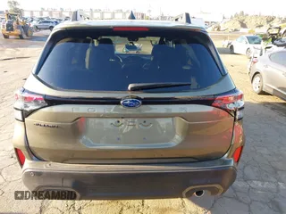 2025 Subaru Forester Limited z VIN JF2SLDRC1SH503014, wystawiony jako IAAI lot #41998336 z przebiegiem 1 448 mil mil oraz . Historia ofert i sprzedaży dostępna na DreamBid. Obrazek 15.