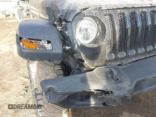 2018 Jeep Wrangler Unlimited Sport S z VIN 1C4HJXDG9JW172686, wystawiony jako IAAI lot #41742837 z przebiegiem 89 888 mil mil oraz . Historia ofert i sprzedaży dostępna na DreamBid. Obrazek 6.