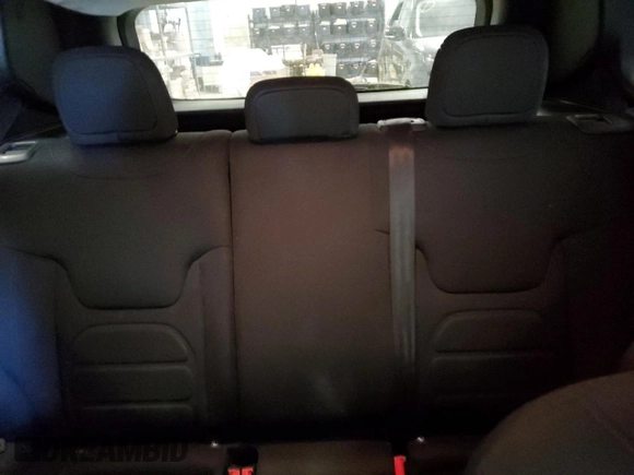 2020 Jeep Renegade Latitude with VIN ZACNJABB6LPK93728, listed as a Copart auction lot 49152845 with 52,272 mi miles and Clean Title. Bid and sale history available at carsss.com. Image 10.