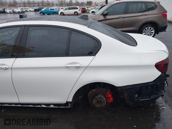 2013 BMW 5 Series 535i with VIN WBAFR7C53DC826567, listed as a IAAI auction lot 41779005 with Not Provided miles and . Bid and sale history available at DreamBid. Image 18.