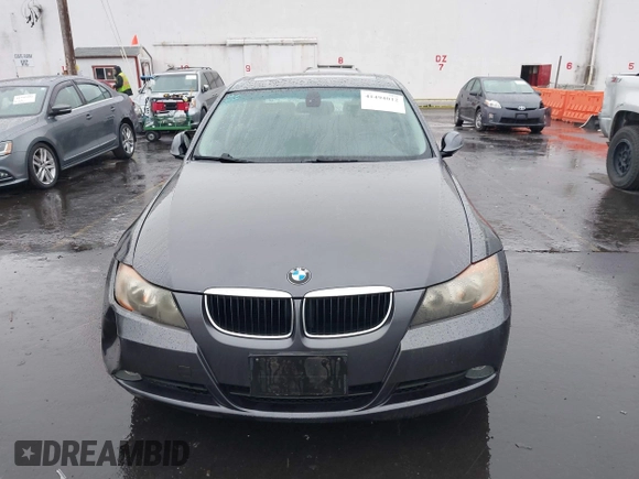 2007 BMW 3 Series 328i z VIN WBAVA33557KX75790, wystawiony jako IAAI lot #41494012 z przebiegiem 115 236 mil mil oraz . Historia ofert i sprzedaży dostępna na DreamBid. Obrazek 12.