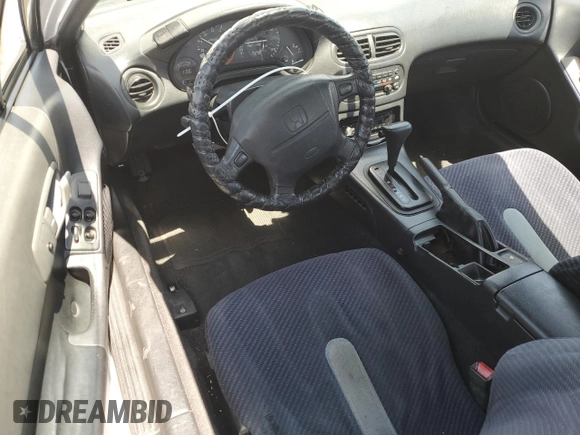 1993 Honda Civic z VIN JHMEG1246PS009614, wystawiony jako Copart lot #58163795 z przebiegiem 225 567 mil mil oraz Szkoda całkowita • Salvage title. Historia ofert i sprzedaży dostępna na DreamBid. Obrazek 8.