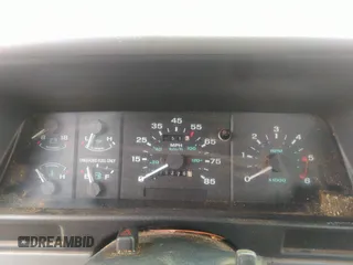 1994 Ford Ranger Splash z VIN 1FTCR11X6RTA18891, wystawiony jako IAAI lot #42497357 z przebiegiem 71 278 mil mil oraz . Historia ofert i sprzedaży dostępna na DreamBid. Obrazek 7.