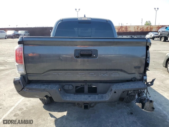 2022 Toyota Tacoma 4WD SR with VIN 3TMCZ5AN6NM511288, listed as a Copart auction lot 50429285 with 33,740 mi miles and Salvage Title. Bid and sale history available at carsss.com. Image 6.