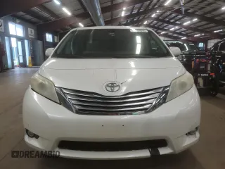 2012 Toyota Sienna XLE z VIN 5TDDK3DC0CS039531, wystawiony jako Copart lot #55458635 z przebiegiem 211 851 mil mil oraz Czysty tytuł • Clean title. Historia ofert i sprzedaży dostępna na DreamBid. Obrazek 5.