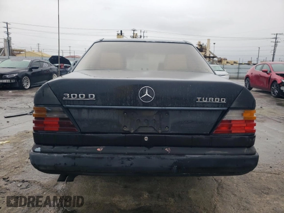 1987 Mercedes-Benz 300 with VIN WDBEB33D0HA432026, listed as a Copart auction lot 48766665 with 161,099 mi miles and Clean Title. Bid and sale history available at DreamBid. Image 6.
