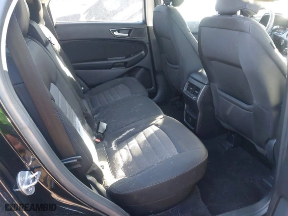 2017 Ford Edge SE with VIN 2FMPK4G93HBC16905, listed as a IAAI auction lot 41389906 with 111,625 mi miles. Bid and sale history available at carsss.com. Image 8.