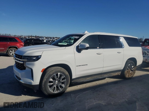 2022 Chevrolet Suburban LS z VIN 1GNSKBKD4NR211131, wystawiony jako Copart lot #46851175 z przebiegiem 47 808 mil mil oraz Szkoda całkowita • Salvage title. Historia ofert i sprzedaży dostępna na DreamBid. Obrazek 1.