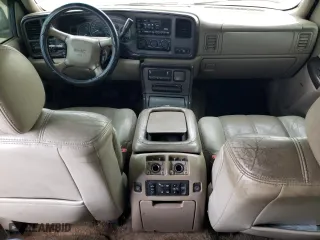 2002 GMC Yukon XL Denali with VIN 1GKFK66U62J143375, listed as a Copart auction lot 72934244 with 0 mi miles and Salvage Title. Bid and sale history available at carsss.com. Image 8.