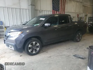 2018 Honda Ridgeline RTL-E z VIN 5FPYK3F73JB010146, wystawiony jako Copart lot #55250985 z przebiegiem 116 069 mil mil oraz Nie do naprawy • Non repairable. Historia ofert i sprzedaży dostępna na DreamBid. Obrazek 1.