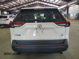 2019 Toyota RAV4 LE with VIN 2T3G1RFV5KC052632, listed as a Copart auction lot 63547905 with 138,090 mi miles and Clean title. Bid and sale history available at DreamBid. Image 6.