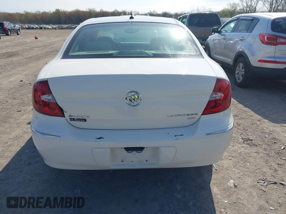 2007 Buick LaCrosse CX with VIN 2G4WC582271243548, listed as a IAAI auction lot 42091174 with Not Provided miles and . Bid and sale history available at DreamBid. Image 16.