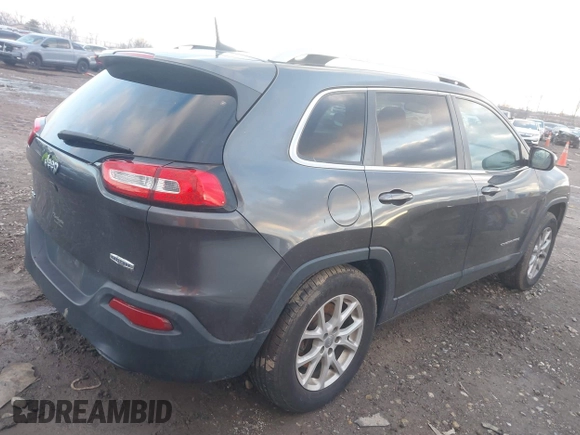2016 Jeep Cherokee Latitude z VIN 1C4PJMCB4GW141886, wystawiony jako IAAI lot #41215064 z przebiegiem 122 794 mil mil oraz . Historia ofert i sprzedaży dostępna na DreamBid. Obrazek 4.