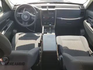 2011 Jeep Liberty Arctic z VIN 1C4PJMAKXCW175084, wystawiony jako Copart lot #65438105 z przebiegiem 143 608 mil mil oraz Czysty tytuł • Clean title. Historia ofert i sprzedaży dostępna na DreamBid. Obrazek 8.