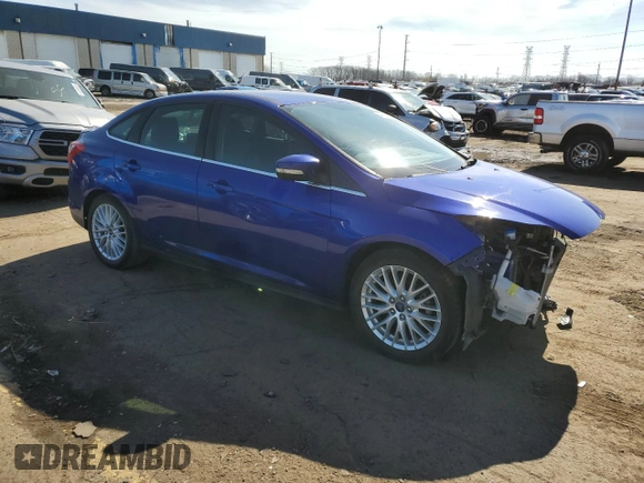 2014 Ford Focus Titanium with VIN 1FADP3J25EL304595, listed as a Copart auction lot 49573805 with 82,233 mi miles and Clean Title. Bid and sale history available at carsss.com. Image 4.