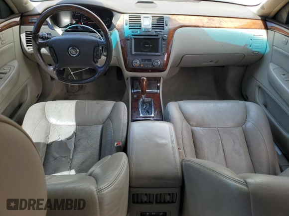 2011 Cadillac DTS Premium Collection z VIN 1G6KH5E65BU119804, wystawiony jako Copart lot #54264775 z przebiegiem 138 454 mil mil oraz Szkoda całkowita • Salvage title. Historia ofert i sprzedaży dostępna na DreamBid. Obrazek 8.