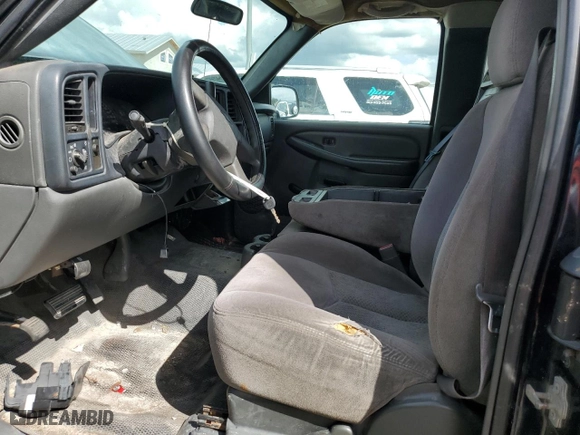 2007 Chevrolet Silverado 2500HD Classic LS with VIN 1GCHC29U07E197776, listed as a Copart auction lot 74904164 with 0 mi miles and Non Repairable. Bid and sale history available at carsss.com. Image 7.