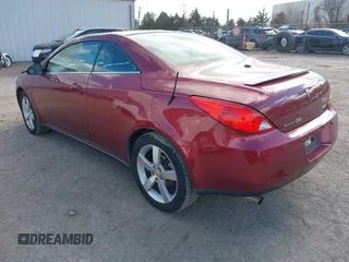 2008 Pontiac G6 GT with VIN 1G2ZH36N384273317, listed as a IAAI auction lot 41226033 with 134,321 mi miles. Bid and sale history available at carsss.com. Image 3.