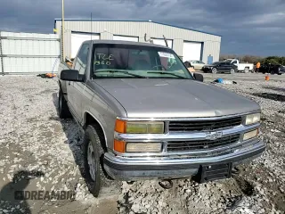 1998 Chevrolet Silverado 1500 with VIN 1GCEK14R9WZ155388, listed as a Copart auction lot 77624754 with 206,464 mi miles and Salvage Title. Bid and sale history available at DreamBid. Image 11.