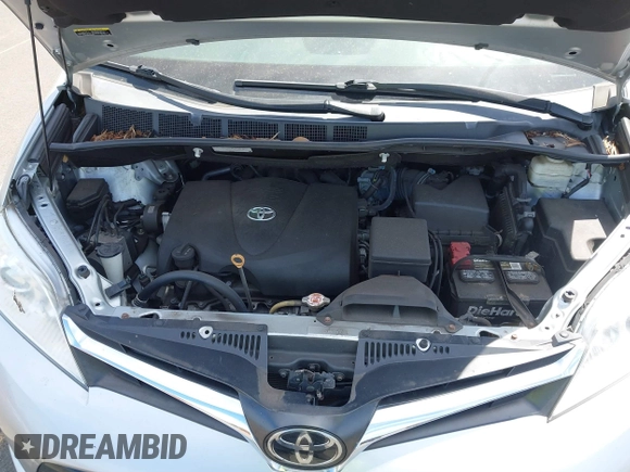 2020 Toyota Sienna LE Auto Access Seat с VIN 5TDKZ3DC0LS052900, выставлен на аукционе IAAI как лот 41940962 с пробегом 70 095 миль миль и . История ставок и продаж доступна на DreamBid. Изображение 10.