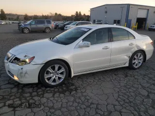 2010 Acura RL Technology with VIN JH4KB2F62AC000705, listed as a Copart auction lot 88742775 with 113,471 mi miles and Salvage Title. Bid and sale history available at DreamBid. Image 1.