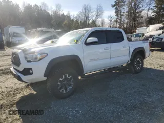2019 Toyota Tacoma SR z VIN 3TMCZ5AN8KM283015, wystawiony jako Copart lot #84805734 z przebiegiem 62 652 mil mil oraz Szkoda całkowita • Salvage title. Historia ofert i sprzedaży dostępna na DreamBid. Obrazek 1.