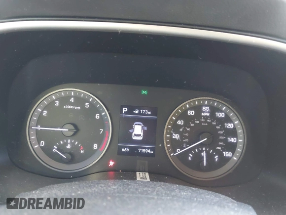 2019 Hyundai Tucson Sport with VIN KM8J33AL1KU838499, listed as a IAAI auction lot 41317832 with 71,594 mi miles. Bid and sale history available at carsss.com. Image 7.