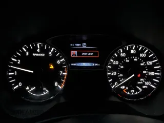 2020 Nissan Pathfinder Platinum с VIN 5N1DR2DM5LC585642, выставлен на аукционе Copart как лот 43278175 с пробегом 105 201 миль миль и Списание • Salvage title. История ставок и продаж доступна на DreamBid. Изображение 9.