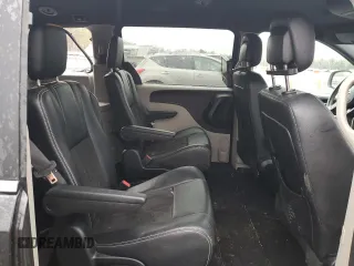 2019 Dodge Grand Caravan SXT with VIN 2C4RDGCG4KR580424, listed as a Copart auction lot 52715245 with 130,696 mi miles and Salvage Title. Bid and sale history available at DreamBid. Image 12.