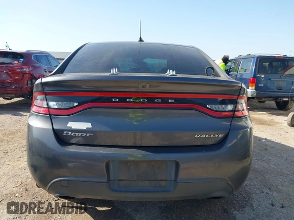 2016 Dodge Dart SXT z VIN 1C3CDFBB2GD530755, wystawiony jako IAAI lot #41985519 z przebiegiem 162 585 mil mil oraz . Historia ofert i sprzedaży dostępna na DreamBid. Obrazek 16.