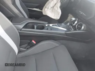2021 Chevrolet Camaro LT1 с VIN 1G1FF1R72M0142413, выставлен на аукционе IAAI как лот 42026490 с пробегом Не указан миль и . История ставок и продаж доступна на DreamBid. Изображение 5.