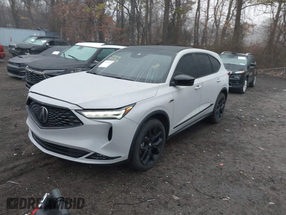 2023 Acura MDX w/A-Spec Package z VIN 5J8YE1H05PL042916, wystawiony jako IAAI lot #41809098 z przebiegiem 10 824 mil mil oraz . Historia ofert i sprzedaży dostępna na DreamBid. Obrazek 17.