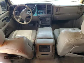 2005 GMC Sierra Denali z VIN 2GTEK63N851148645, wystawiony jako Copart lot #47744365 z przebiegiem 396 452 mil mil oraz Szkody całkowita. Historia ofert i sprzedaży dostępna na DreamBid. Obrazek 8.