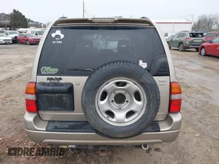 2003 Suzuki XL-7 Touring with VIN JS3TX92V334115616, listed as a IAAI auction lot 40899791 with 154,521 mi miles. Bid and sale history available at carsss.com. Image 17.
