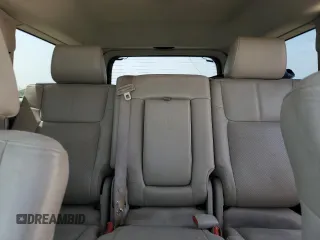 2006 Jeep Commander Limited with VIN 1J8HH58256C366079, listed as a Copart auction lot 51107395 with 176,738 mi miles and Salvage title. Bid and sale history available at DreamBid. Image 10.