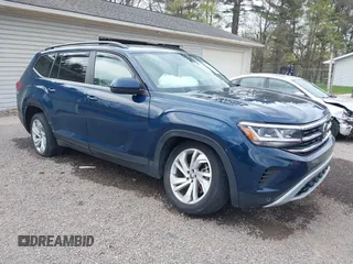 2021 Volkswagen Atlas SE z VIN 1V2JR2CA9MC547054, wystawiony jako IAAI lot #42090923 z przebiegiem 40 011 mil mil oraz . Historia ofert i sprzedaży dostępna na DreamBid. Obrazek 1.