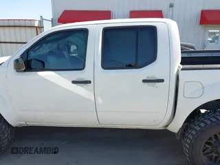 2016 Nissan Frontier SV z VIN 1N6AD0ER8GN782851, wystawiony jako IAAI lot #41731187 z przebiegiem 137 461 mil mil oraz . Historia ofert i sprzedaży dostępna na DreamBid. Obrazek 14.
