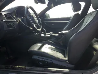 2015 BMW 4 Series 428i z VIN WBA3N3C5XFK232185, wystawiony jako Copart lot #59883035 z przebiegiem 119 548 mil mil oraz Szkoda całkowita • Salvage title. Historia ofert i sprzedaży dostępna na DreamBid. Obrazek 7.