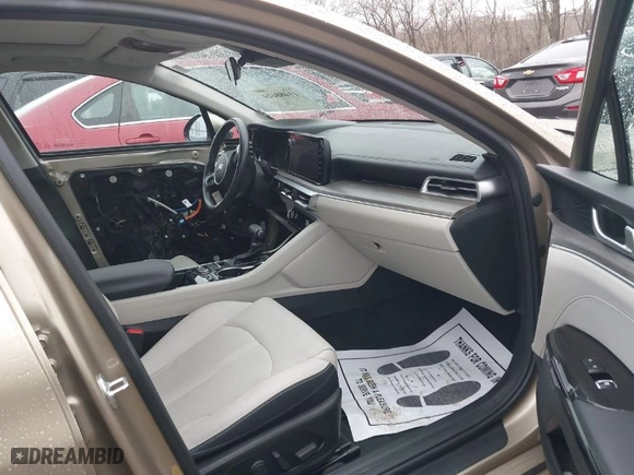 2021 Kia K5 EX with VIN 5XXG34J24MG039286, listed as a IAAI auction lot 41488624 with 27,220 mi miles. Bid and sale history available at carsss.com. Image 5.